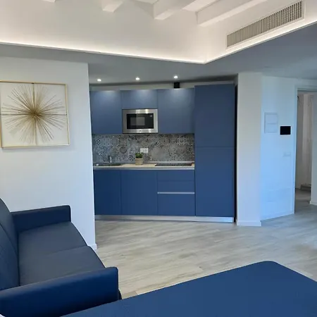 Rebecca Apartments - Francesca Central Sea View Anzio * Anzio