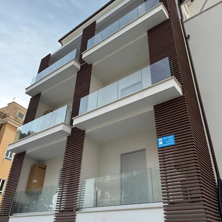 Apartment Rebecca Apartments - Francesca Central Sea View Anzio