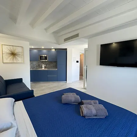 Rebecca's - Francesca Sea View - Attico E Super Attico - 200 M Dal Mare